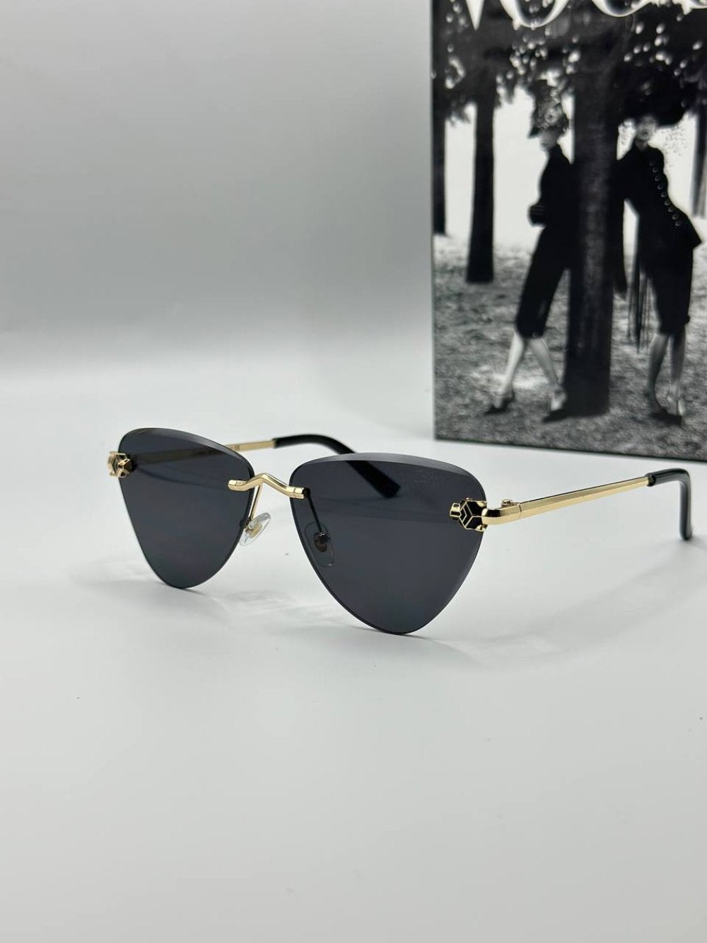 Cartier Siyah Cam Kadın Güneş Gözlüğü G1360-VLL