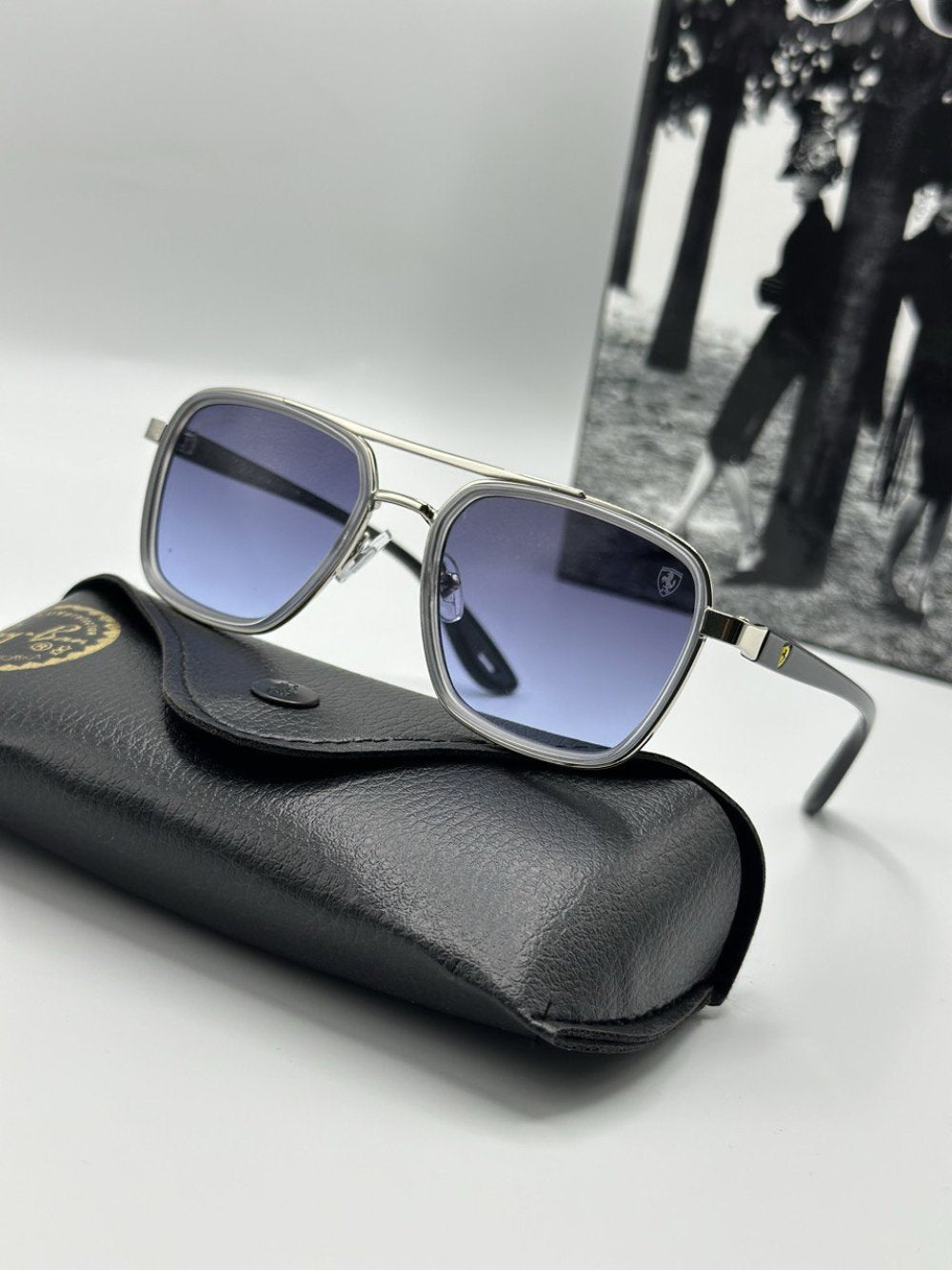 Rayban Ferrari Gri Mor Cam İthal Unisex Güneş Gözlüğü  G2004-VLL