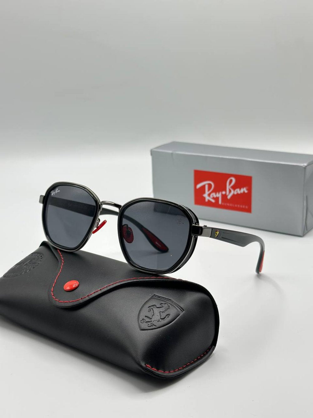 Rayban Ferrari Gümüş Çerçeve İthal Unisex Gözlük G3305-ILY